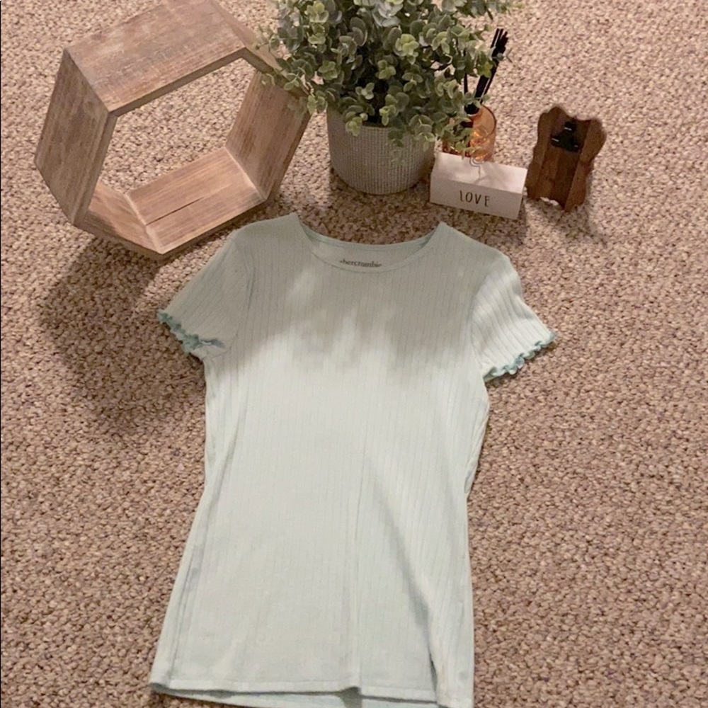 Light blue short sleeve
